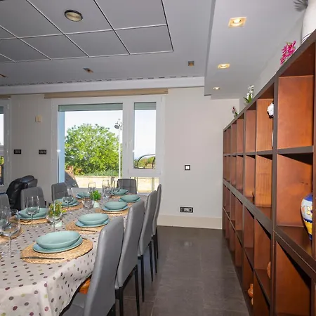 Villa Brisas Meron Padel & La Revilla (San Vicente de la Barquera)