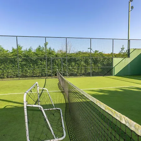 Brisas Meron Padel & *